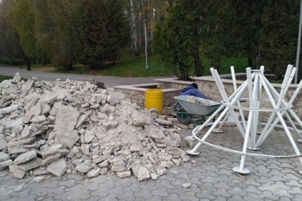 У Тернополі “співучка” залишилась без сходів 