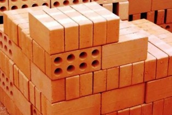 Тернопільська громада шукає інвесторів для масштабного виробництва цегли