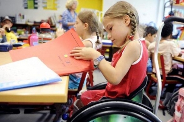 Батькам дітей з інвалідністю розкажуть про їхні права та пільги