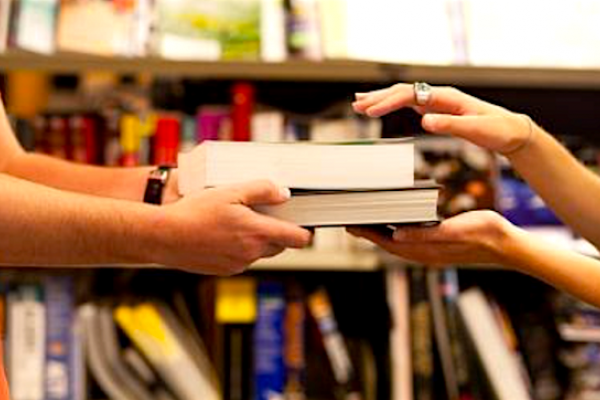 На Тернопільщині в бібліотеки закуплять сучасних книг на 7 млн грн