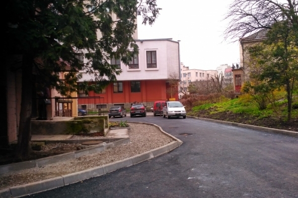 У Тернополі продовжують наводити лад