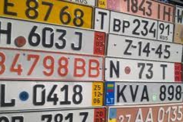 У Тернополі злочинці вигадали нову аферу з автомобільними номерами