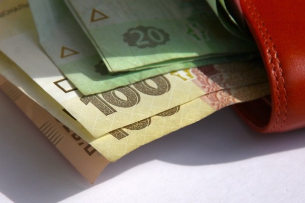 Тернополяни отримуватимуть більші соціальні виплати вже цього місяця