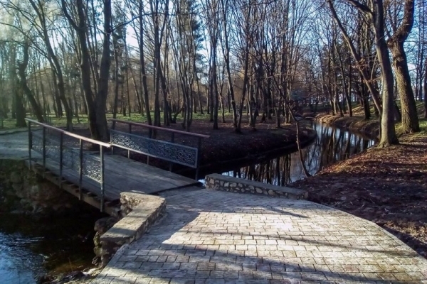 У парку «Топільче» в Тернополі облаштували велодоріжку