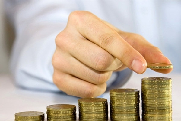 У Держкомстаті повідомили, в яких галузях в Україні отримують найвищі зарплати