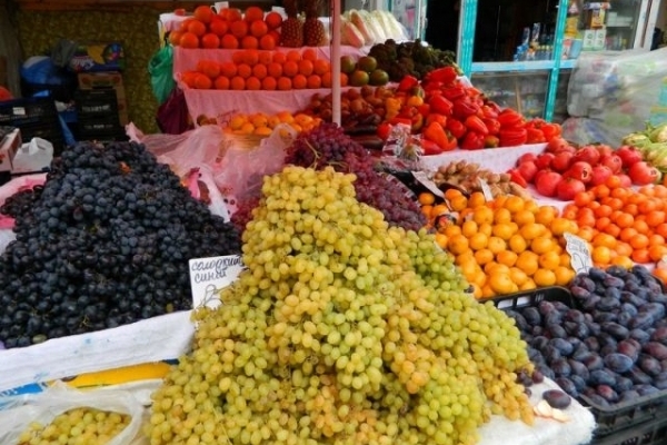 Перед святами у Тернополі значно зросли ціни на екзотичні фрукти (Відео)