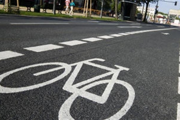 Біля ставу облаштують ще одну велосипедну доріжку