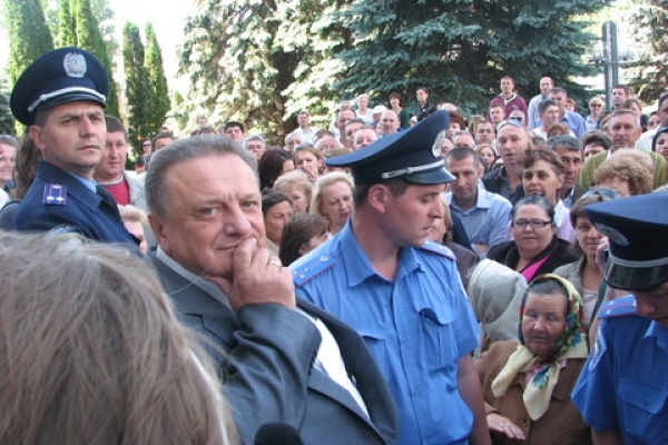 Скандальна фірма-боржник «Будівельник» може повернути тернополянам втрачені гроші