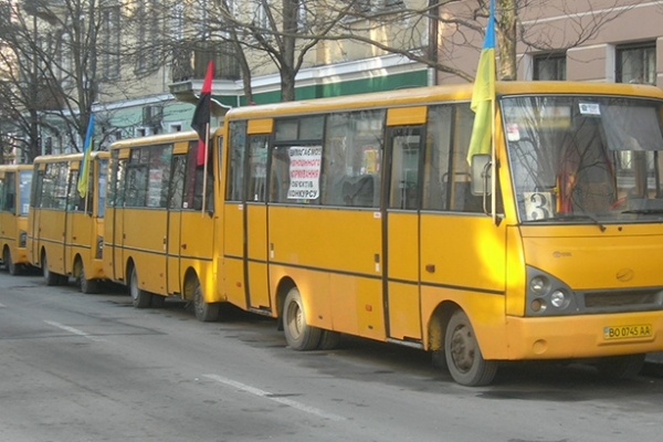 Приватні перевізники хочуть взяти в заручники Тернопіль заради збереження «африканської системи» громадського транспорту