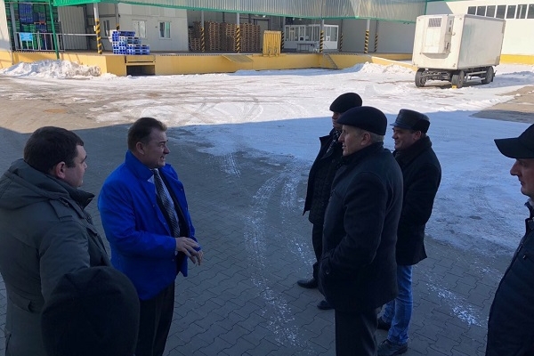 Делегація з Тернопільщини переймала досвід співпраці переробного заводу (Фото)