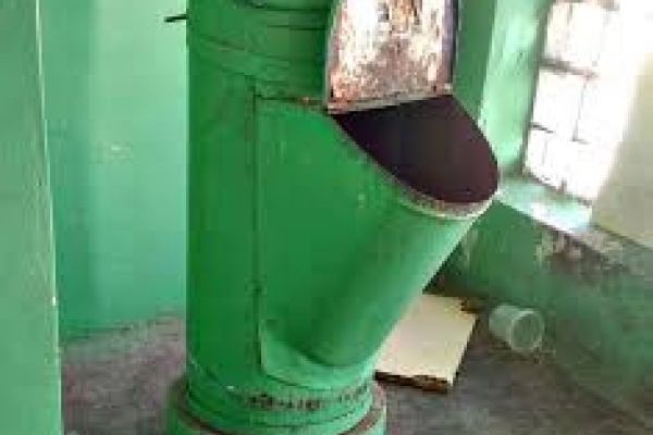 Тернополяни попрощаються із сміттєпроводами в багатоповерхівках