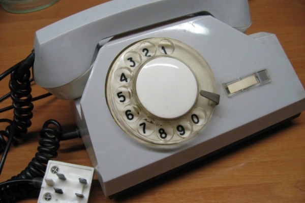 На Тернопільщині чоловік сам допоміг аферистам себе пограбувати