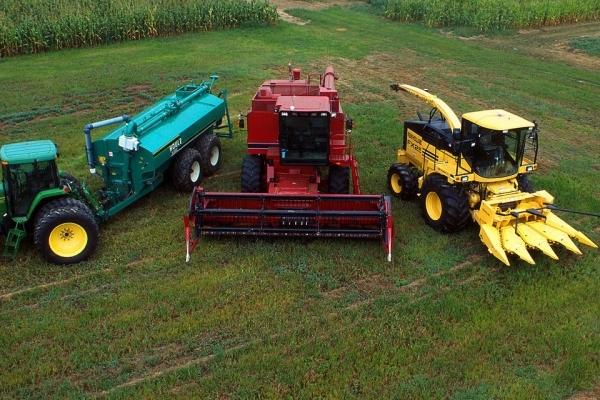 На Тернопільщині працівники ліцею розікрали сільськогосподарську техніку
