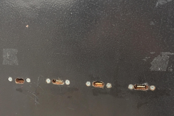 Що залишилось від «сонячних дерев» у Тернополі (Фото)