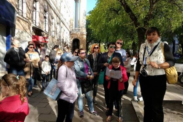 На місці «білого дому» був холерний цвинтар, на місці міськради – розкішний парк