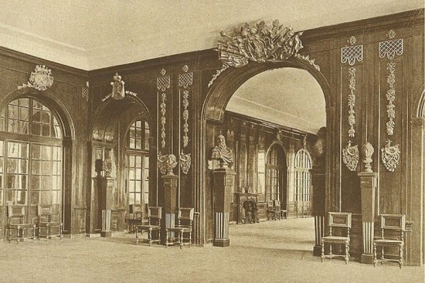 Незабаром первісною красою засяє унікальна Дзеркальна зала на Тернопільщині