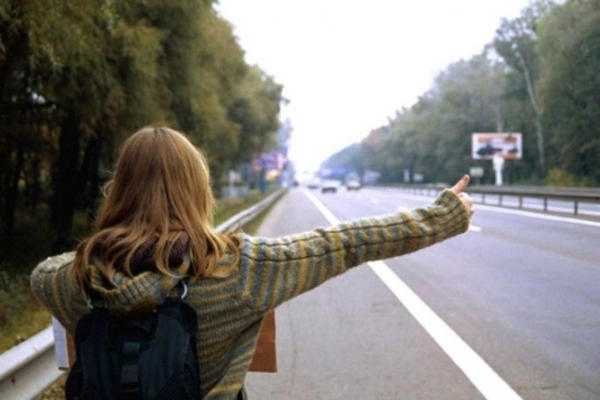 Чому маленька тернополянка постійно втікає від батьків