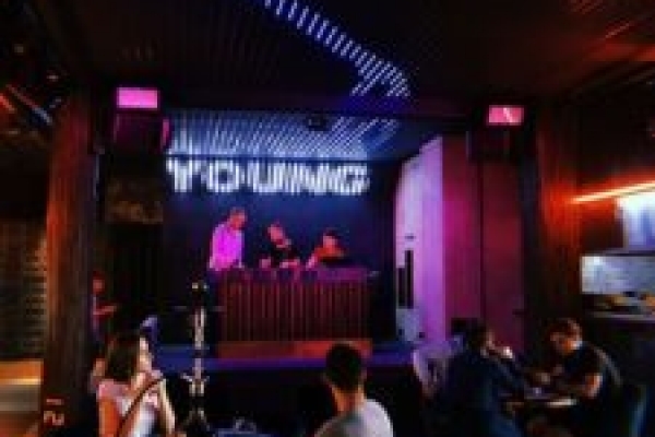 YOUNG: preparty, party, afterparty – усі формати відпочинку в одному закладі