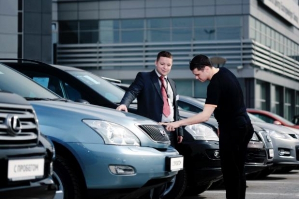 Купуєте авто? Готуйтесь до обману! В Україні бум шахрайства з продажами машин