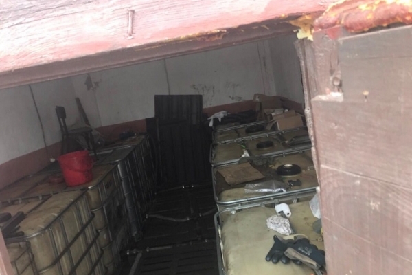 У Тернополі знайшли дві підпільні заправки (Фото)