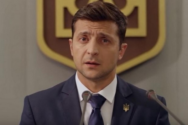 Зеленський із перших кроків в політиці обманює виборців, – блогер
