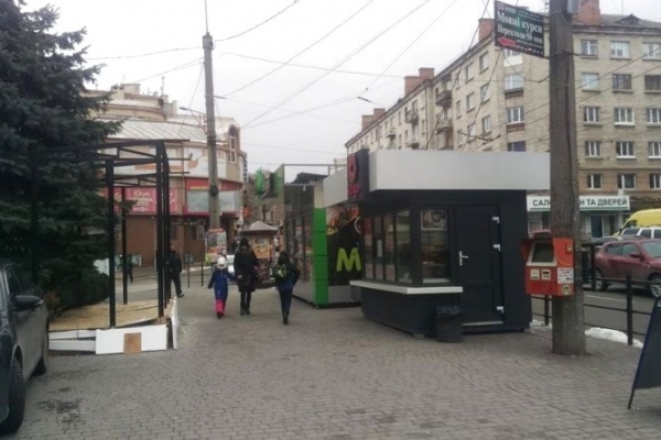 У Тернополі не продовжуватимуть договори з власниками незаконних МАФів