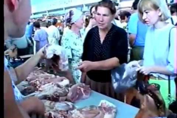 В мережі зявились унікальні кадри з тернопільського продуктового ринку 1995 року (Відео)