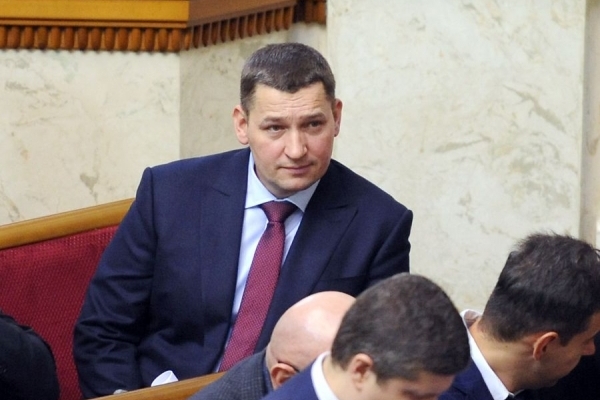 «Ми не можемо стояти осторонь людських проблем», – Микола Люшняк допомагає ліквідовувати наслідки негоди на Монастирищині