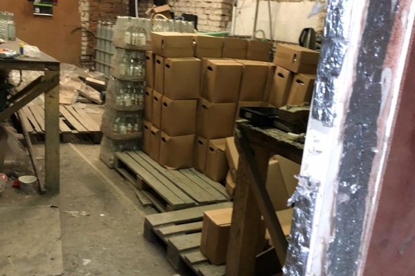 На Тернопільщині ліквідували два цехи з виготовлення сурогату