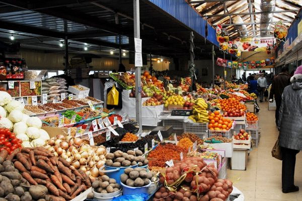 Чому керівники тернопільських продуктових ринків відмовилися їх відкривати?