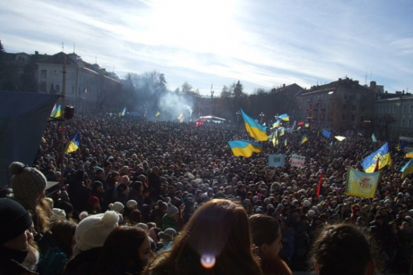 «Червоною зоною» і тарифами уряд душить бунтівний Тернопіль