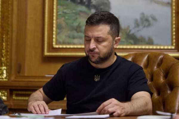 Зеленський підписав указ про введення особливих санкцій проти Росії: хто потрапив до списків