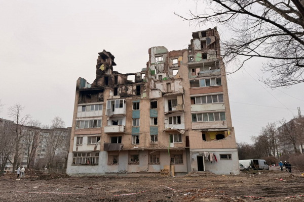 Власникам 37 зруйнованих квартир на вулиці Василя Стуса, 8 нададуть грошову допомогу