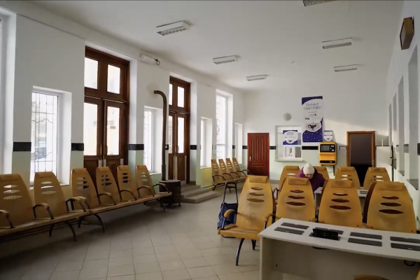 Тернопіль збільшує кількість пунктів обігріву: офіційні локації та десятки закладів-партнерів