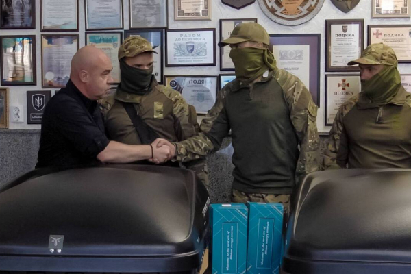 Тернопіль для ЗСУ: дві станції РЕБ для бійців поліції особливого призначення