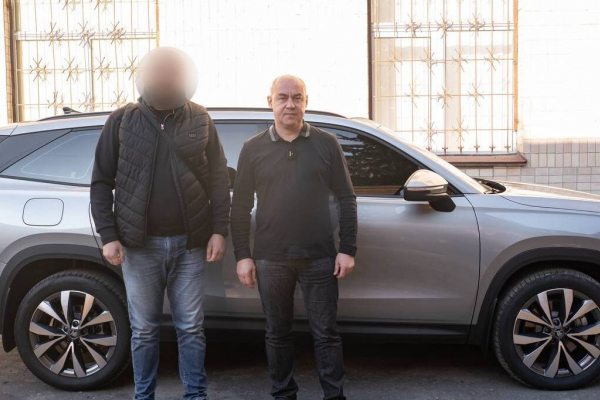 Тернопіль для ЗСУ: автомобіль підрозділу Сил спеціальних операцій