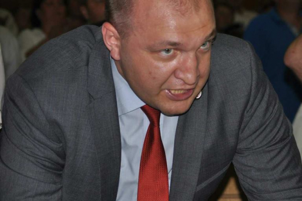 Чим займається в обласній раді «ради кальний» депутат?