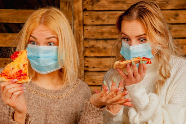 В Україні кафе й ресторани повстали проти карантину на вихідних