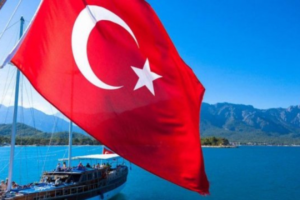 Літній відпочинок у Туреччині цьогоріч подорожчає вдвічі, названо причини