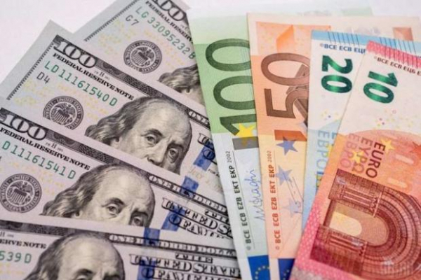 Не без сюрпризів? Банкір дав прогноз, чого очікувати від долара та євро в червні