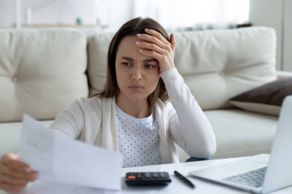 Українцям перерахують комуналку: за що саме у лютому прийдуть змінені квитанції